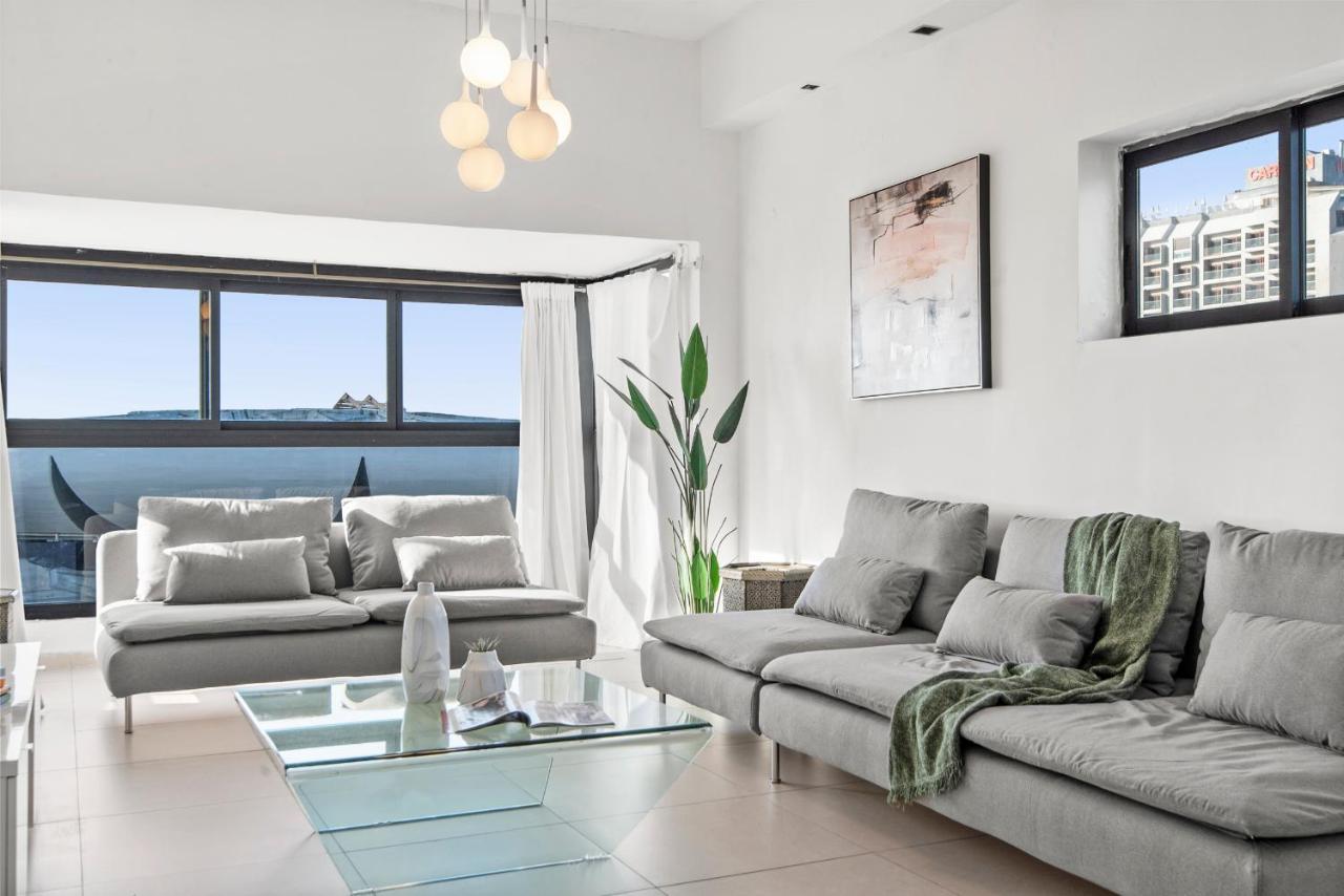 Glorious Renovated Apartment On Top Of The Beach Tel Aviv Exterior foto